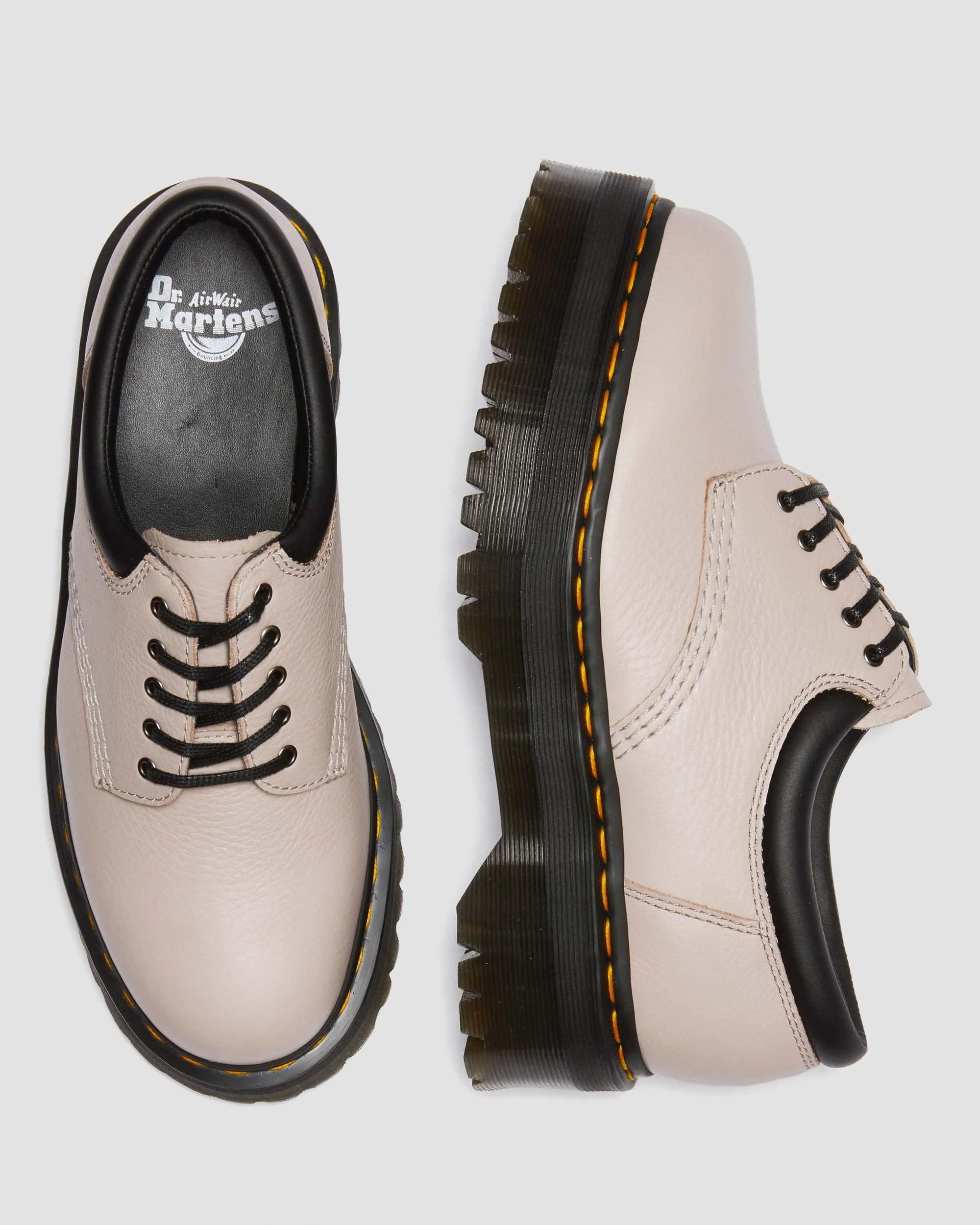 8053 Pisa Leather casual platform shoes Dr. Martens