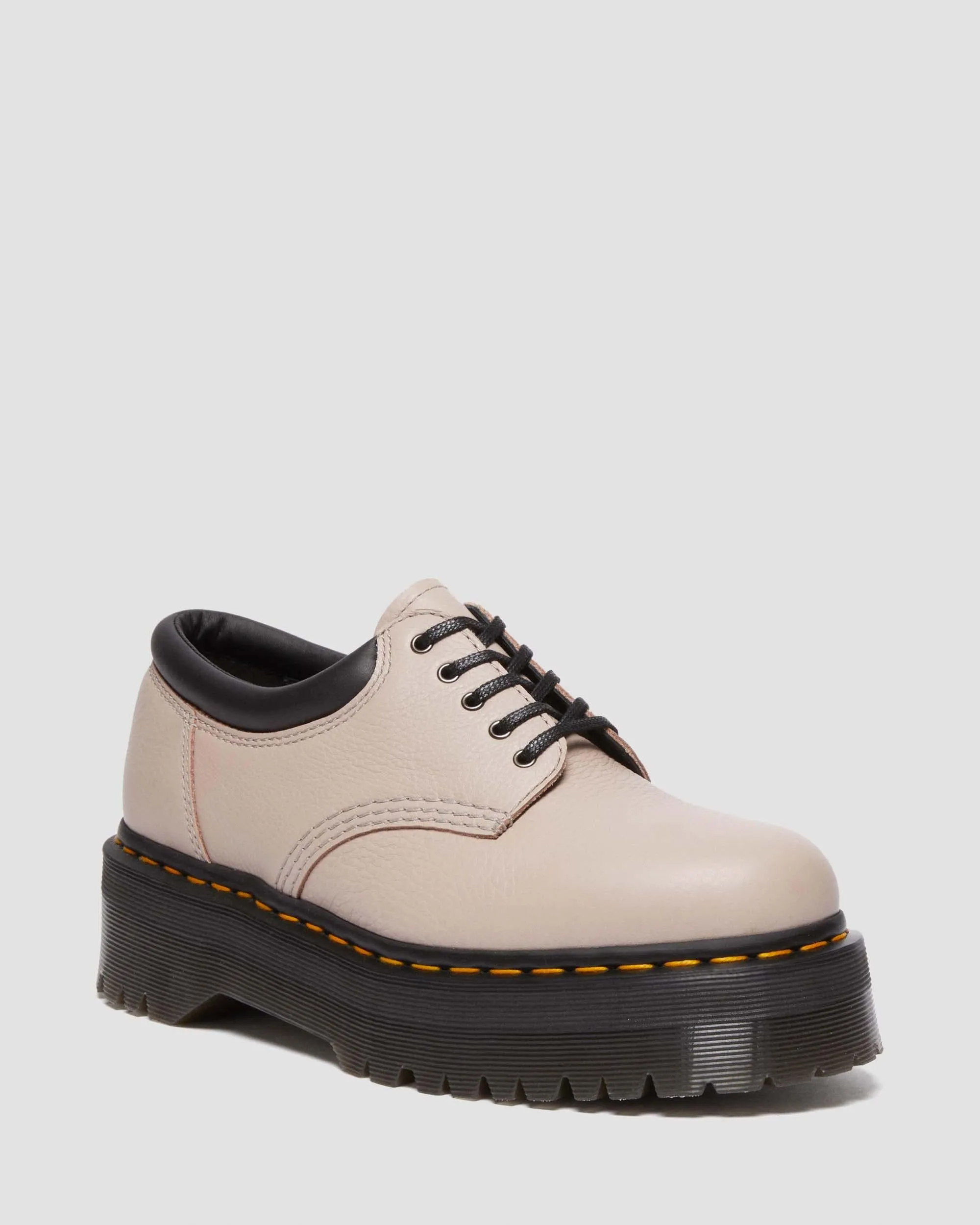 8053 Pisa Leather casual platform shoes Dr. Martens