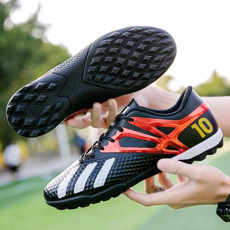 Adult and Kids' Low-Top Soccer Cleats, Training